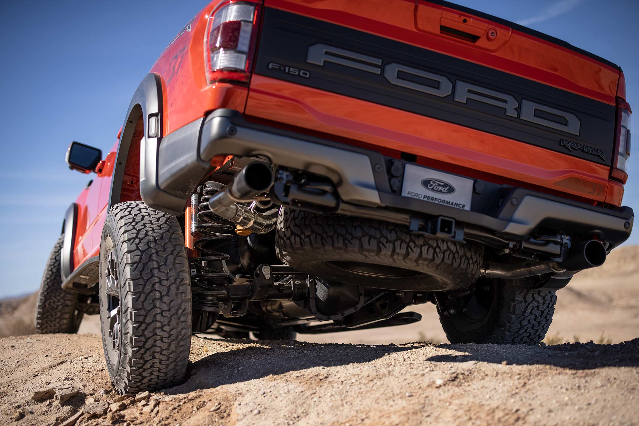 2023 Ford F-150 Raptor Fleet Truck | Ford Pro