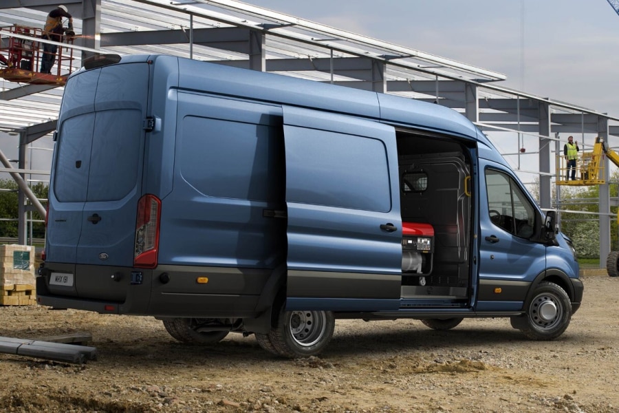 Conversion au Ford Transit avec équipement de grue
