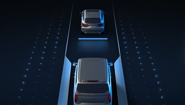 Ilustración digital de Ford Transit Custom manteniendo distancia con un vehículo frontal usando control de crucero adaptativo.