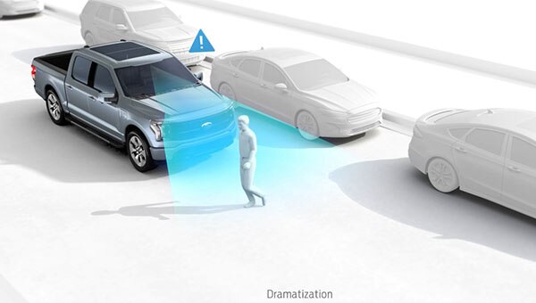 Asistencias de manejo, seguridad, detección de peatones, frenado autónomo, frenado de emergencia, radar, tecnología.