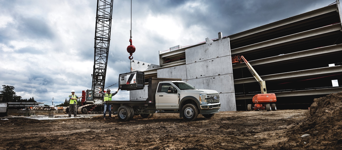 Ford F-600 XLT Chassis Cab with Power Stroke badge