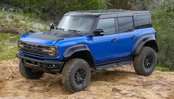 2025 Ford Bronco Fleet SUV - Features | Ford Pro™