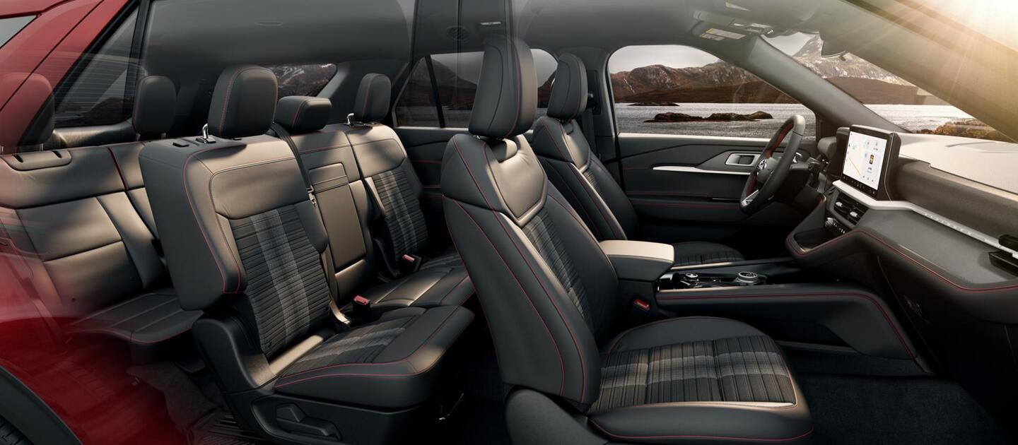 Ford Explorer Space, Seating, and Everyday Practicality